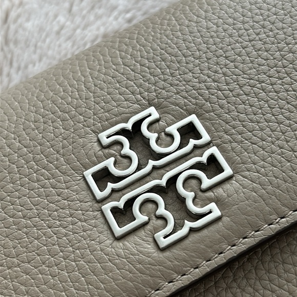 Tory Burch Convertible Crossbody - Picture 3 of 15